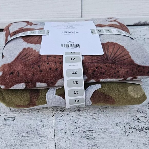 Carters Baby Sleepwear Green and Gray 1 Piece Fleece Jumper Set of 2 Size 2T New - Picture 3 of 11